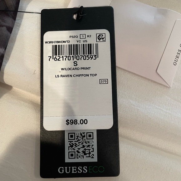 Guess Long Sleeve Button Down Top - Picture 4 of 6